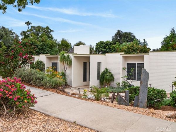 1184 Lyndhurst, Riverside, CA 92507