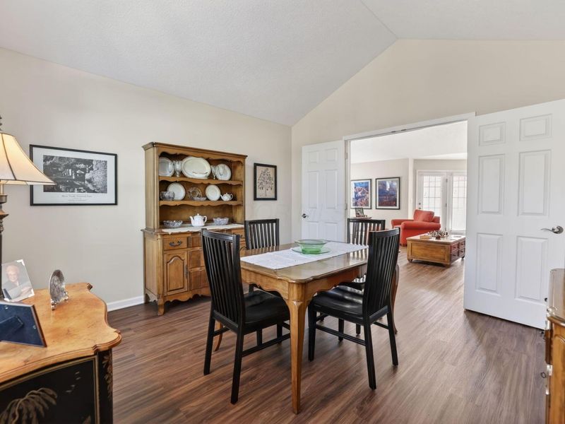 631 Woods Edge Lane , Newark, OH 43055 Photo 19