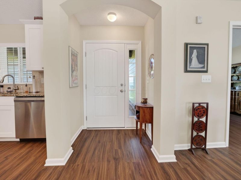 631 Woods Edge Lane , Newark, OH 43055 Photo 5