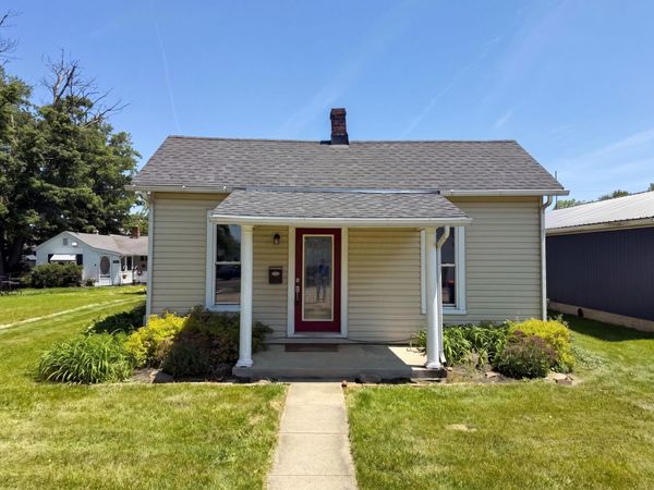 142 S 32nd Street , Newark, OH 43055