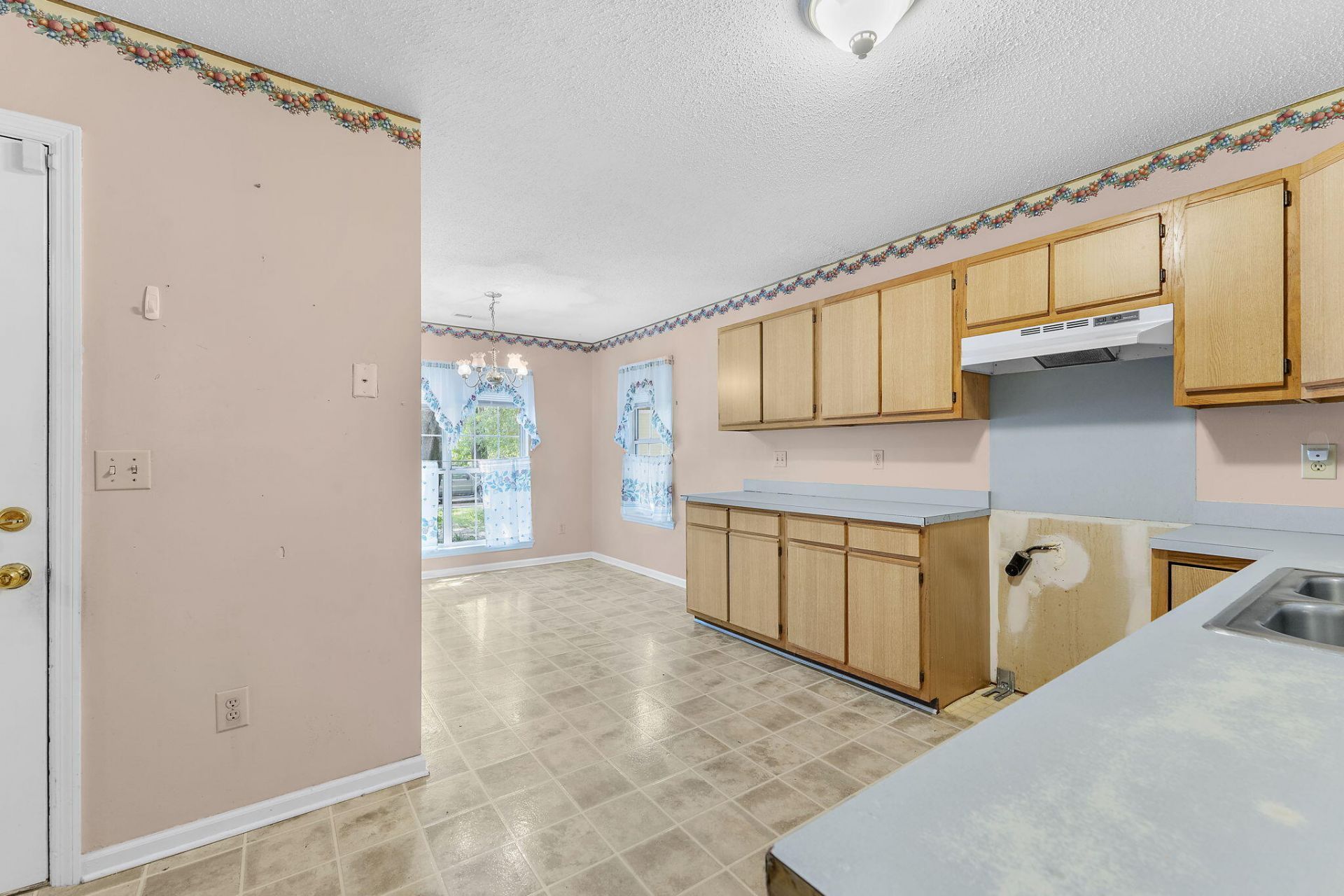 3603 Walkers Ferry Lane Photo 10