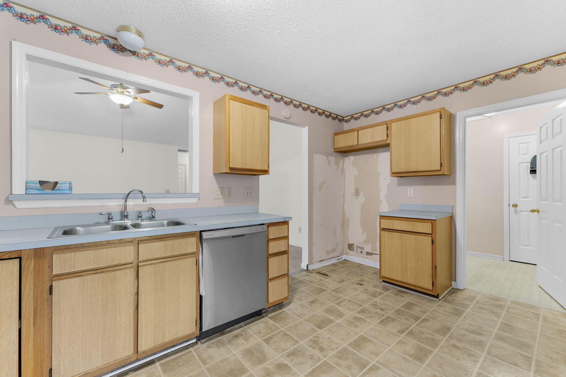 3603 Walkers Ferry Lane Photo 14