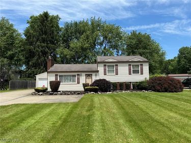 4828 New Road, Austintown, OH 44515