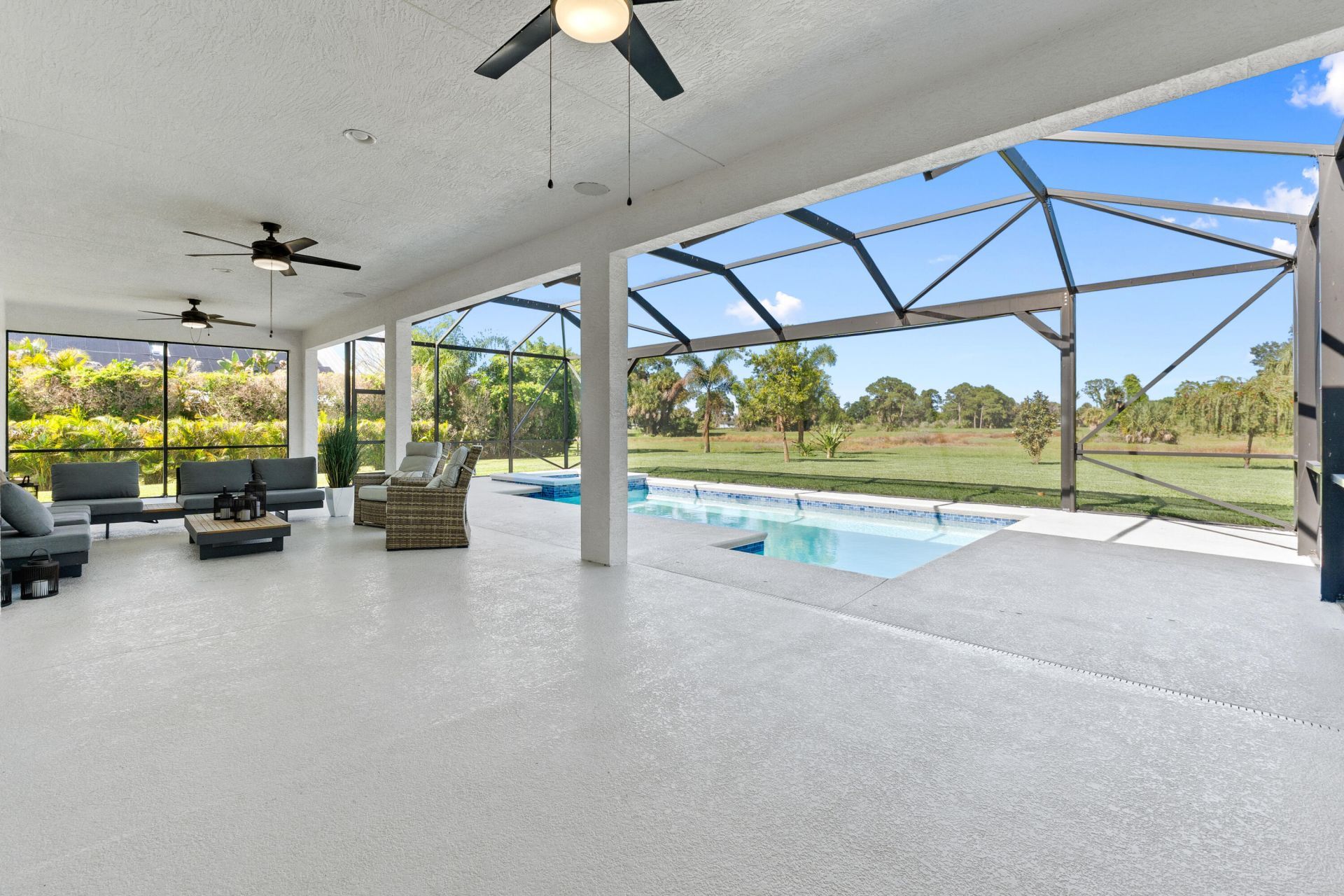 3213 SE Morningside Boulevard, Port Saint Lucie, FL 34952 Photo