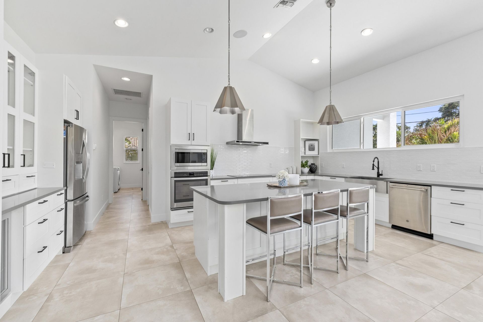 3213 SE Morningside Boulevard, Port Saint Lucie, FL 34952 Photo