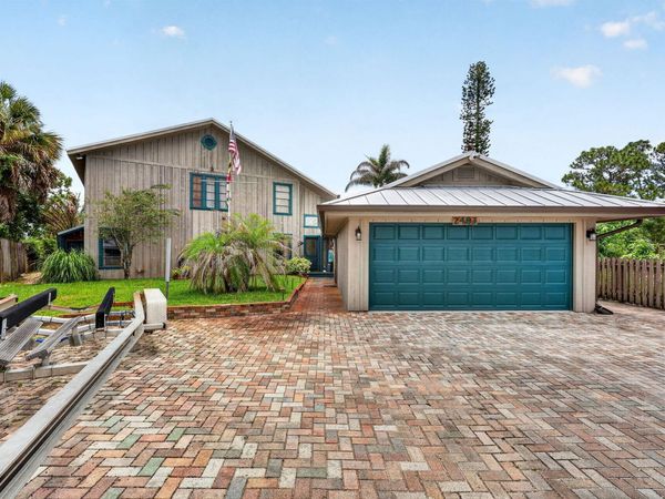 2483 SW Murphy Road, Palm City, FL 34990