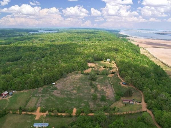 21000 Distress Creek Road , Harrisburg, AR 72432