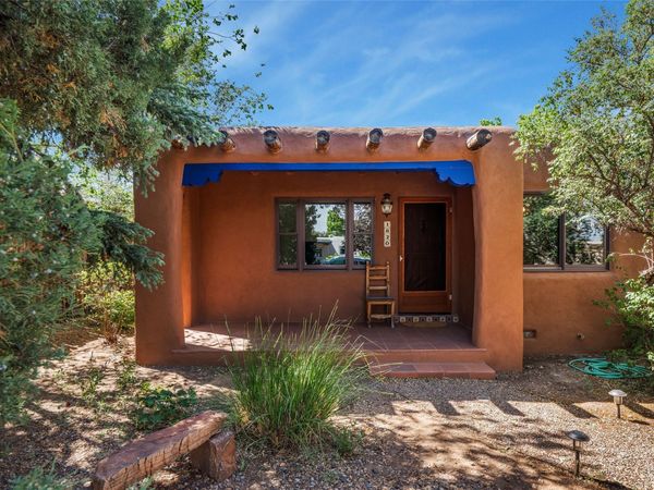 1820 Kiva Road , Santa Fe, NM 87505