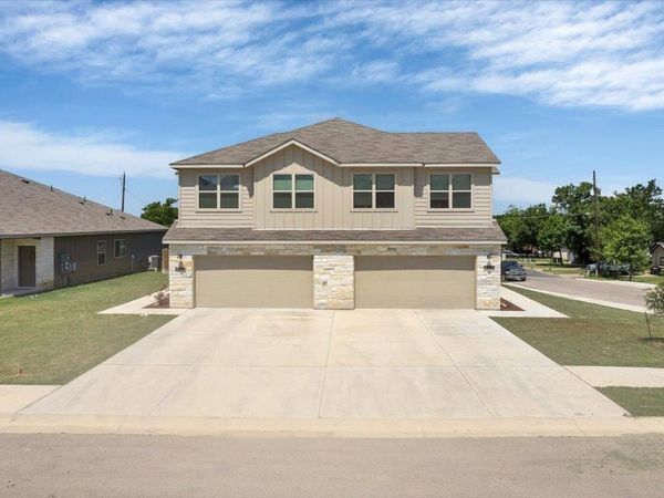 1202 Garland RD , Georgetown, TX 78626