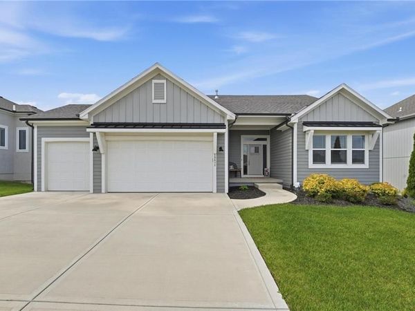 13411 W 181st Terrace, Overland Park, KS 66013