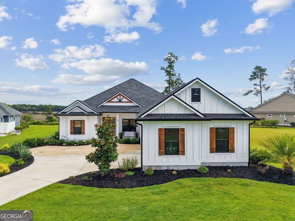 102 Firefly Court, Saint Marys, GA 31558