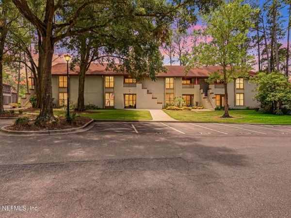 704 WOOD HILL Drive, Unit 704, Jacksonville, FL 32256