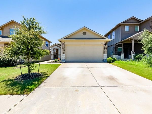 12213 Riprap DR , Manor, TX 78653