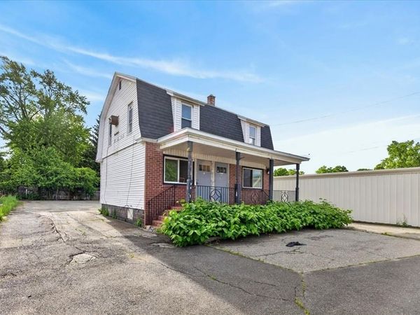 337 Parker St, Springfield, MA 01129