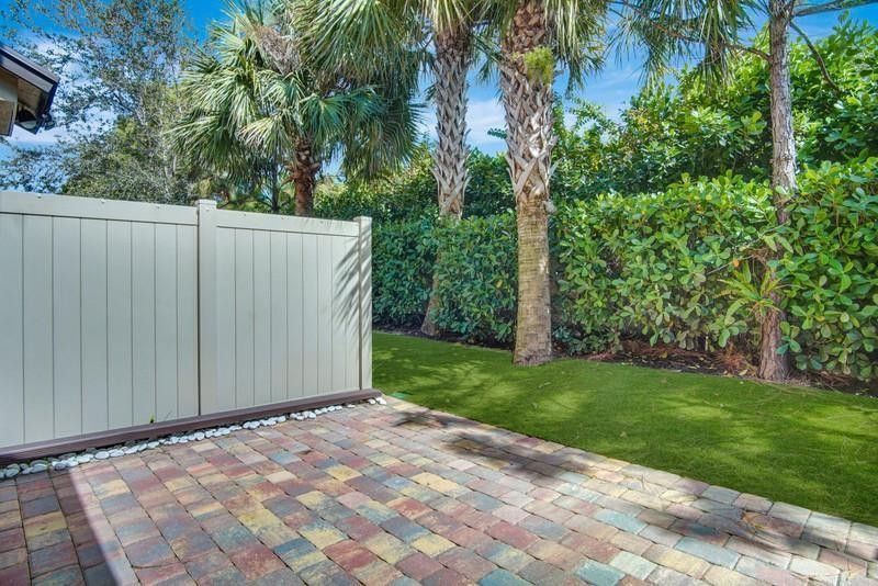 2374 Post Street, Palm Springs, FL 33406 Photo
