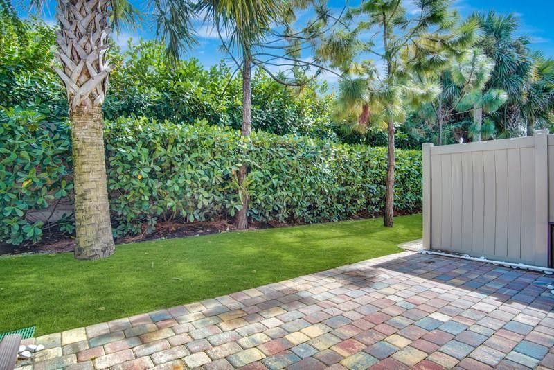 2374 Post Street, Palm Springs, FL 33406 Photo