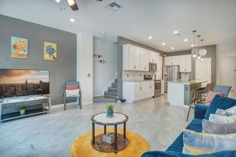 2374 Post Street, Palm Springs, FL 33406 Photo