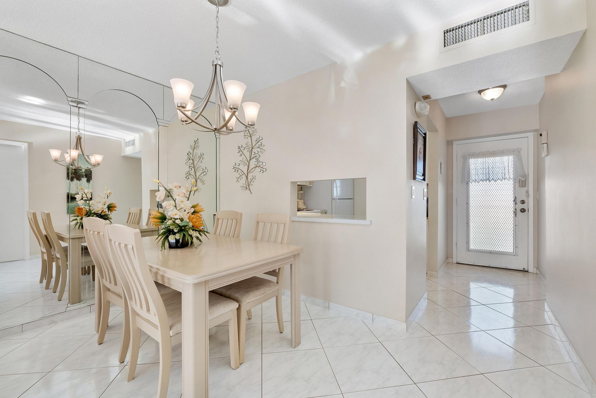 2900 NW 47th Terrace, Unit 304b, Lauderdale Lakes, FL 33313 Photo