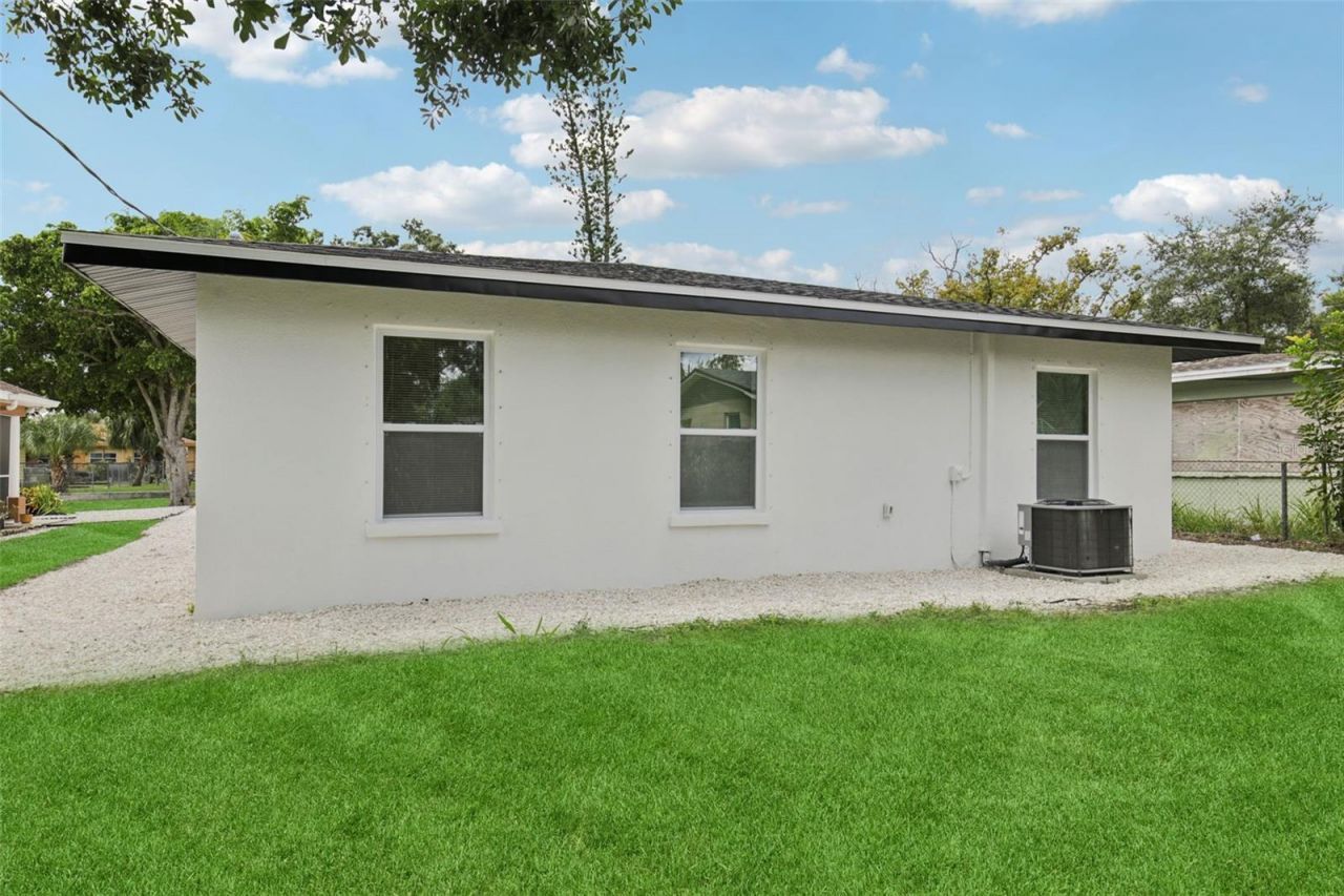 3530 Goodrich Avenue , Sarasota, FL 34234 Photo