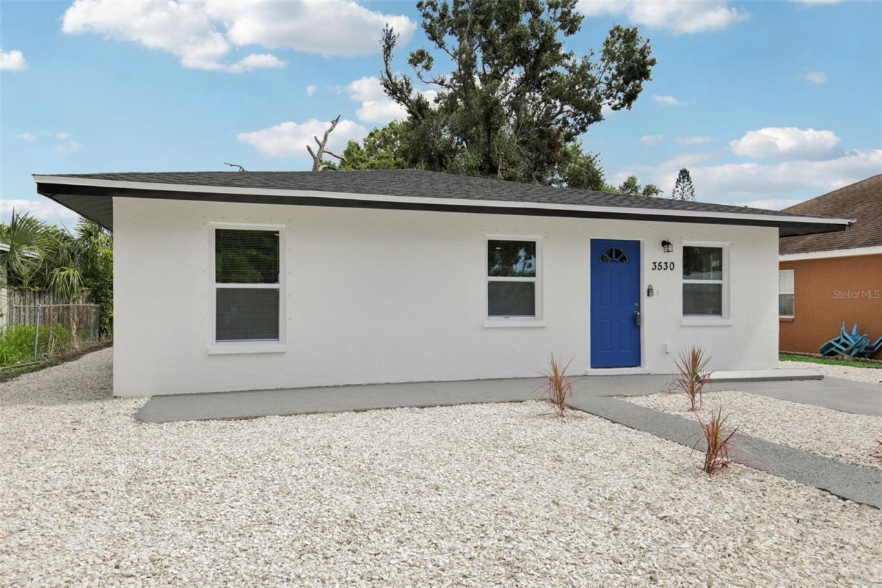 3530 Goodrich Avenue , Sarasota, FL 34234 Photo