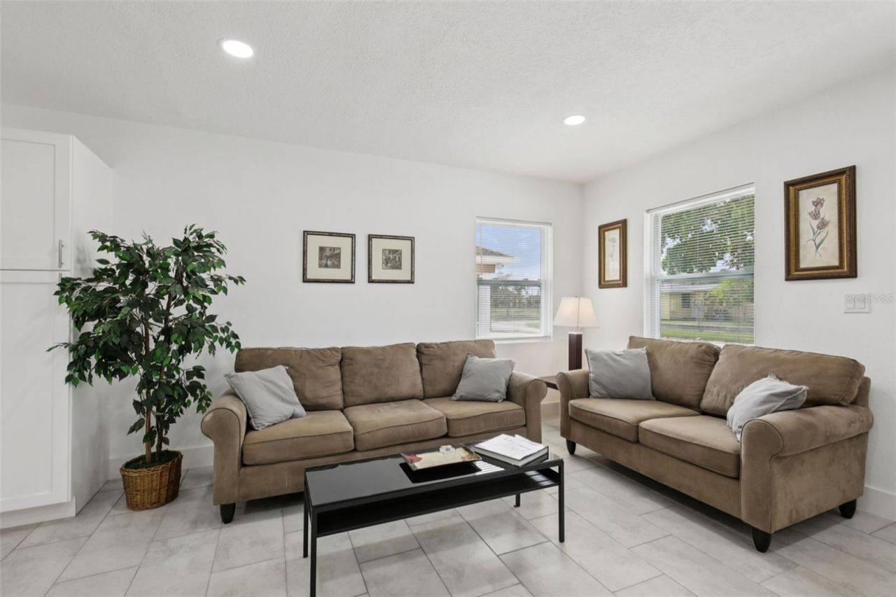 3530 Goodrich Avenue , Sarasota, FL 34234 Photo
