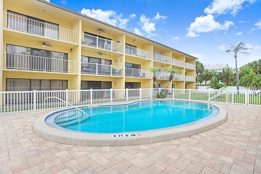 314 Windrush Boulevard , Unit 12, Indian Rocks Beach, FL 33785 Photo