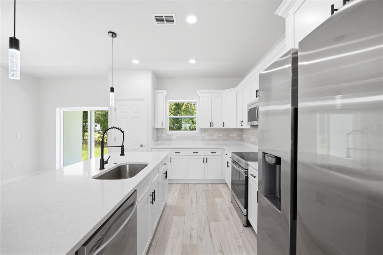 8511 N Golfview Drive, Citrus Springs, FL 34434 Photo