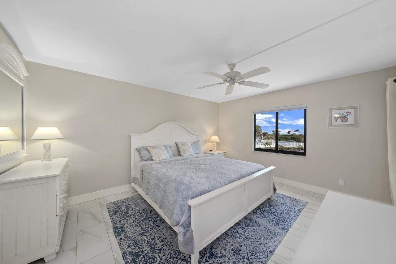 1919 Olde Middle Gulf Dr, Unit 502, Sanibel, FL 33957 Photo