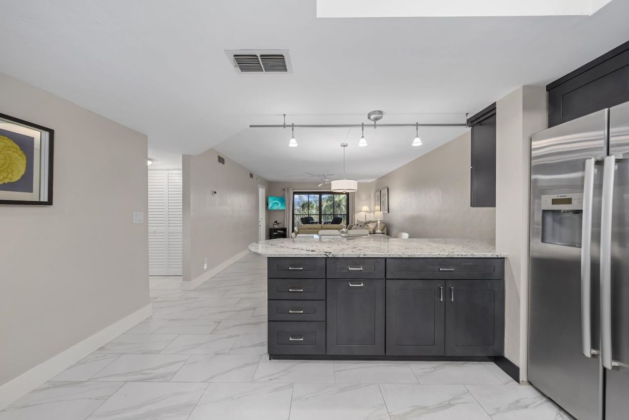 1919 Olde Middle Gulf Dr, Unit 502, Sanibel, FL 33957 Photo