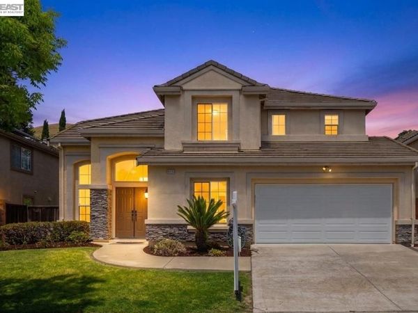 41066 Canyon Heights Dr, Fremont, CA 94539