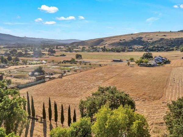 21951 Shillingsburg, San Jose, CA 95120