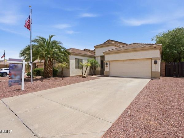 13041 W ESTERO Lane, Litchfield Park, AZ 85340
