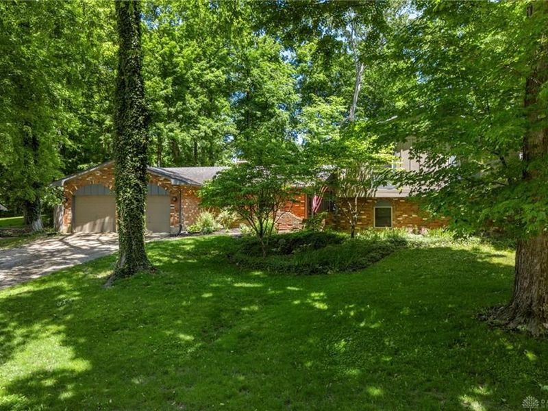 3258 Southfield Drive, Beavercreek, OH 45434 Photo 3