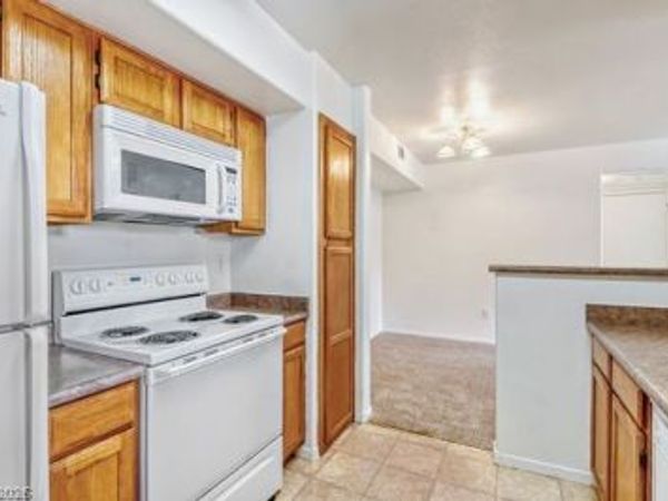 7255 SUNSET Road, Unit 2172, Las Vegas, NV 89113