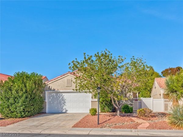 426 River Glider Avenue , North Las Vegas, NV 89084