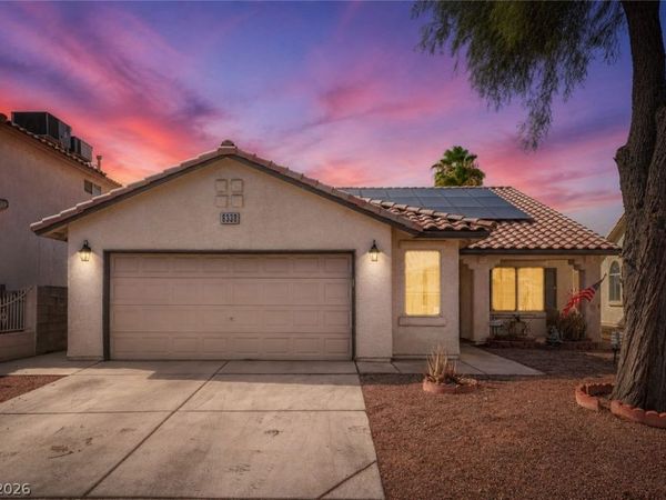 6330 Berry Patch Way, Las Vegas, NV 89142