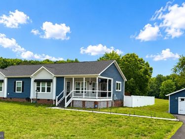 15267 KINGS HIGHWAY, KING GEORGE, VA 22485