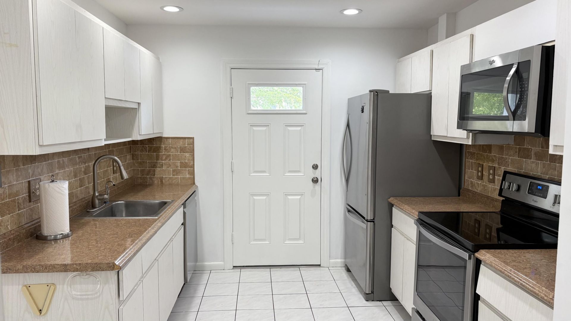 879 NE 195th Street, Unit 227, Miami, FL 33179 Photo