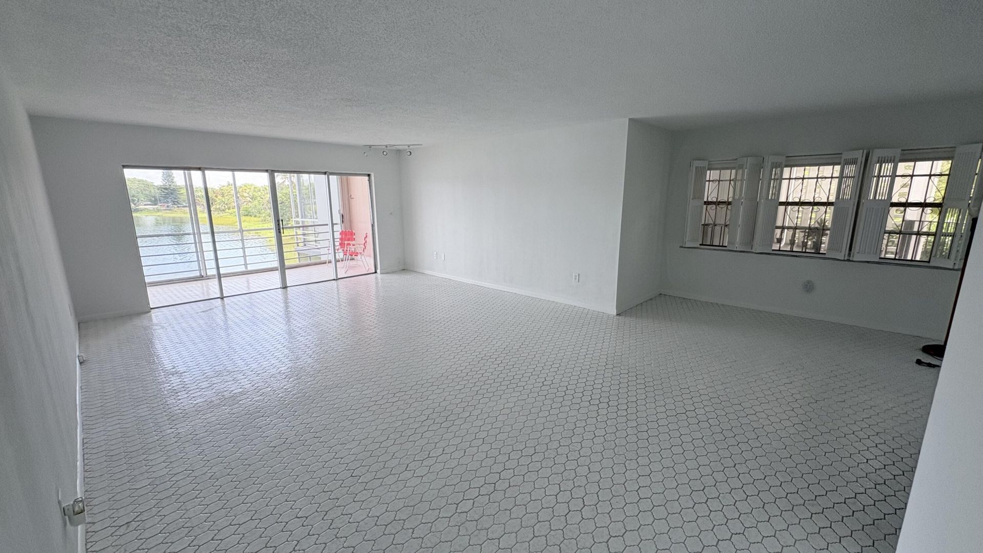 879 NE 195th Street, Unit 227, Miami, FL 33179 Photo
