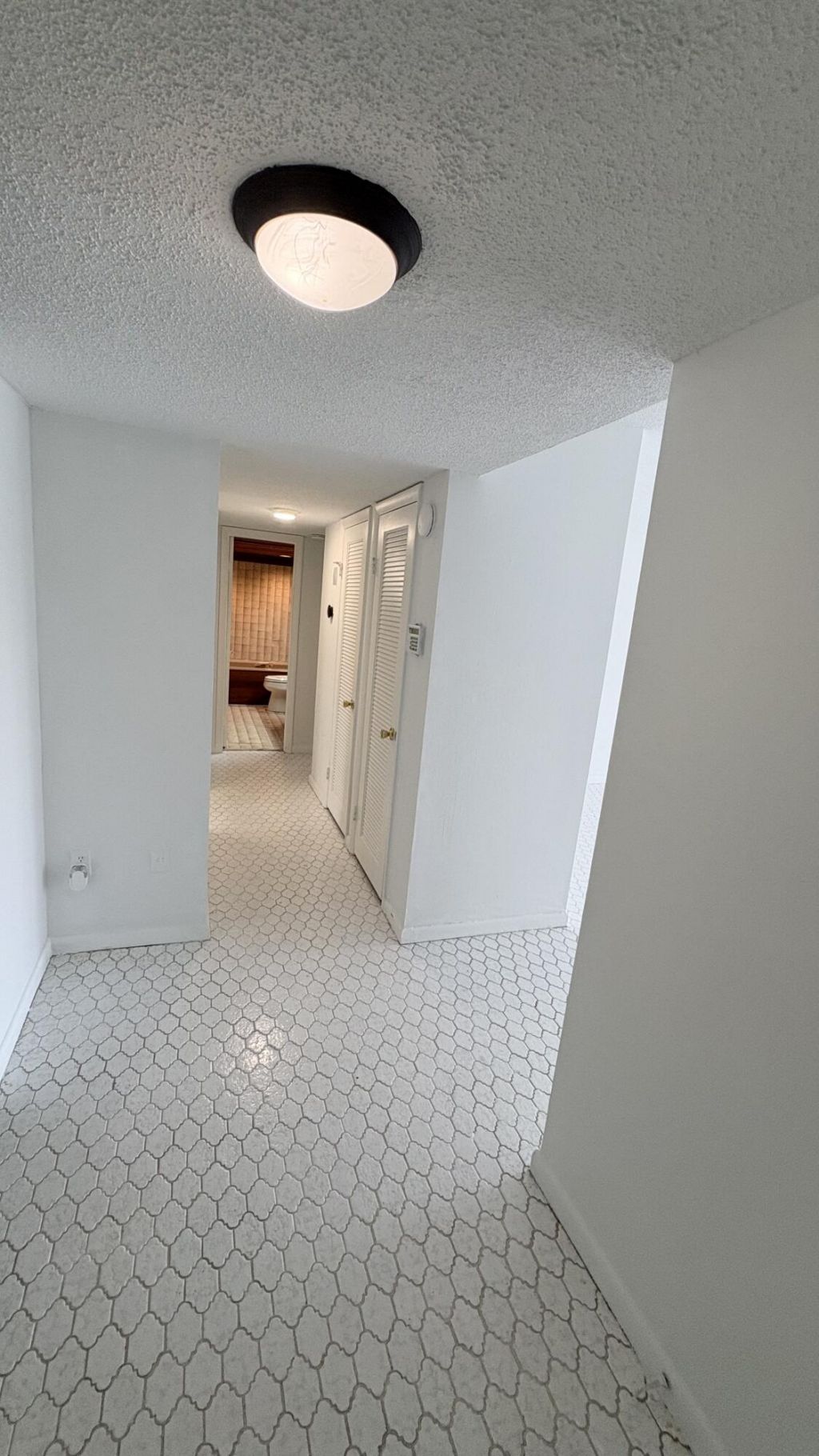 879 NE 195th Street, Unit 227, Miami, FL 33179 Photo