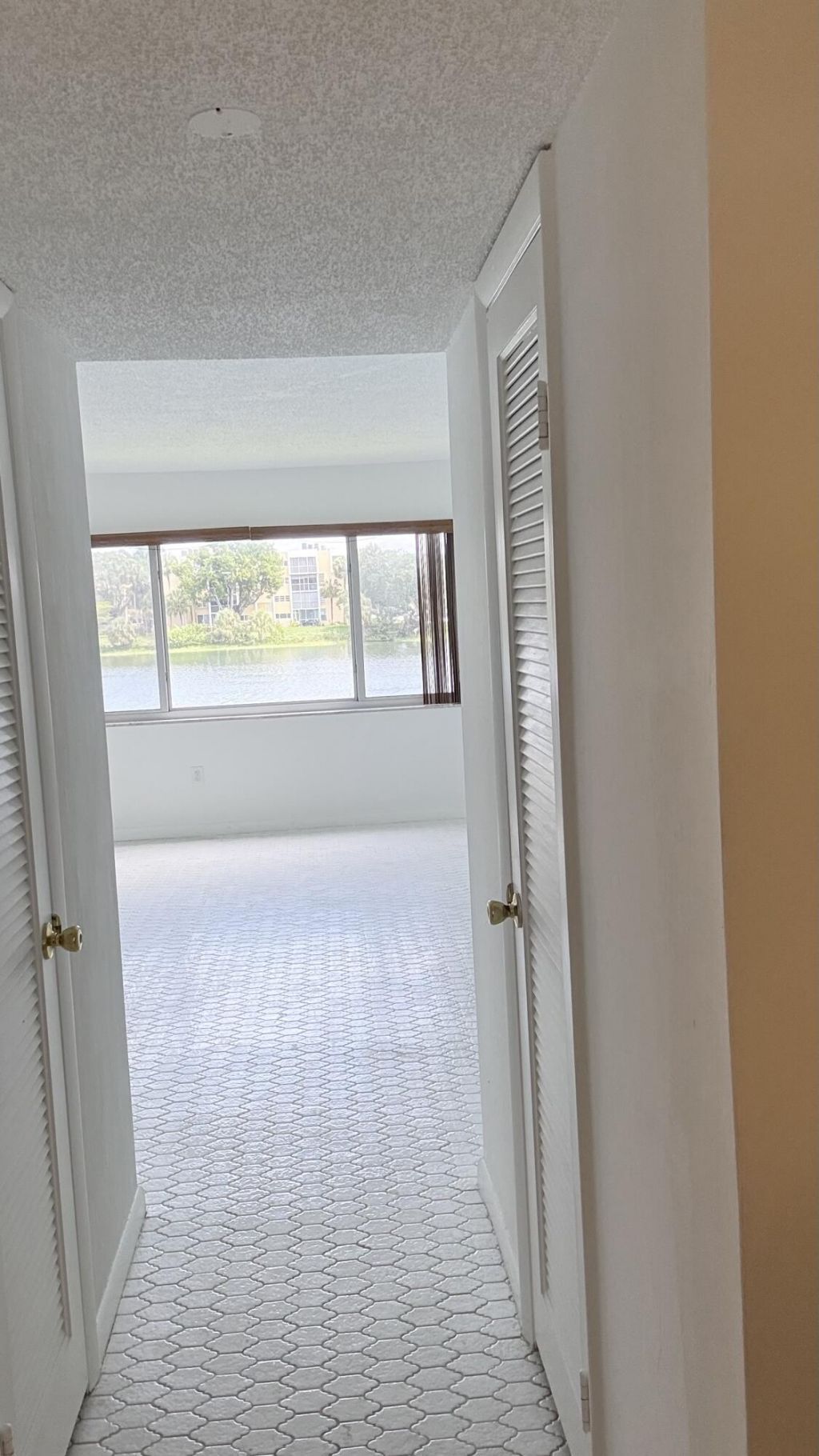 879 NE 195th Street, Unit 227, Miami, FL 33179 Photo