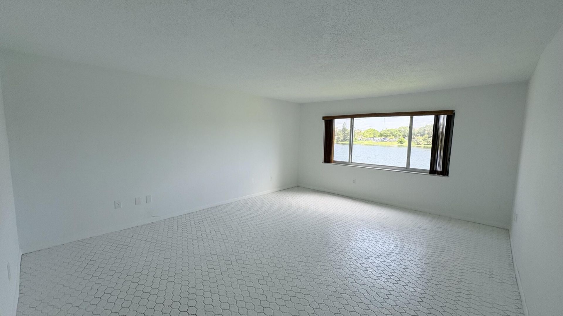 879 NE 195th Street, Unit 227, Miami, FL 33179 Photo