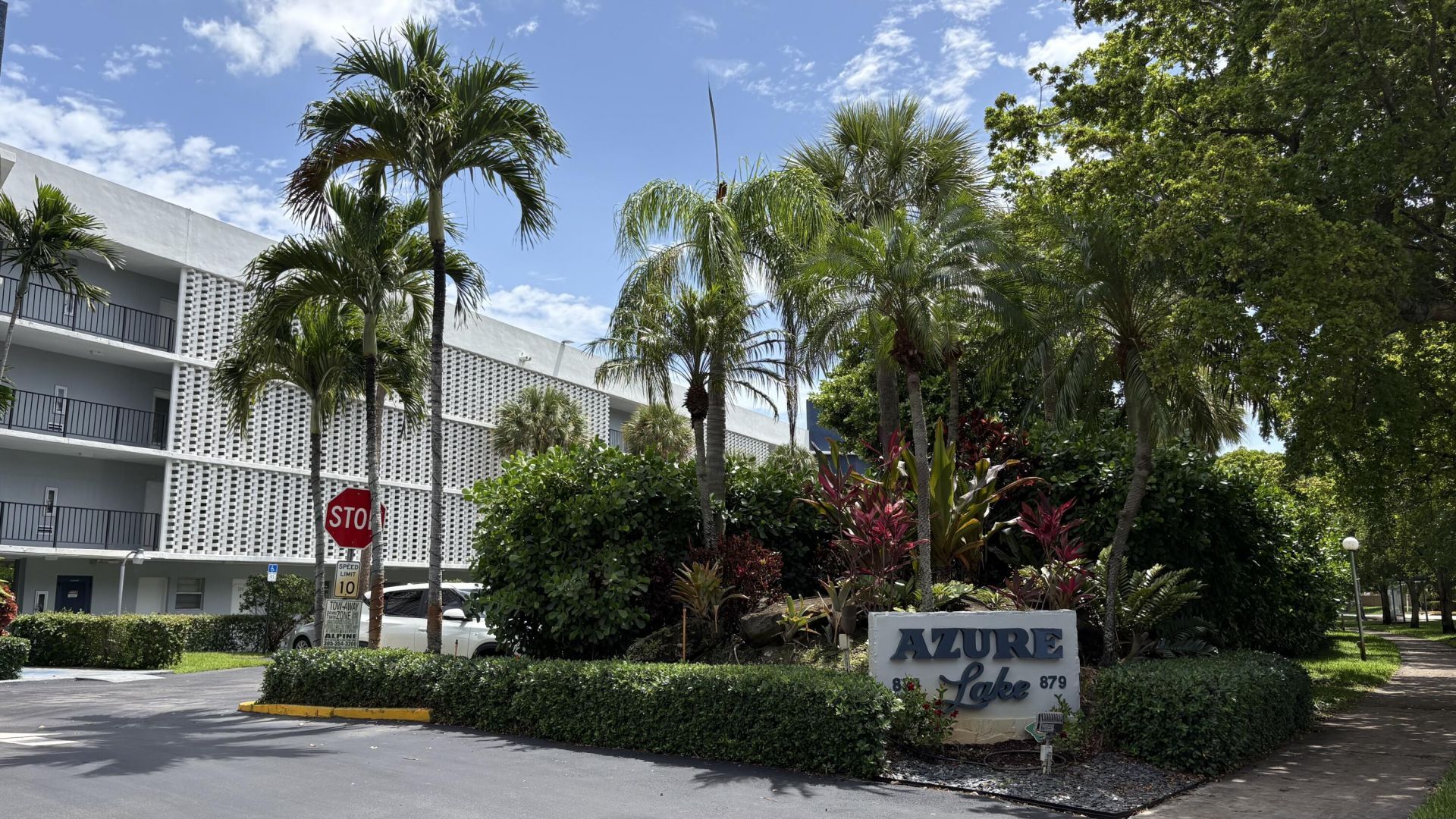 879 NE 195th Street, Unit 227, Miami, FL 33179 Photo