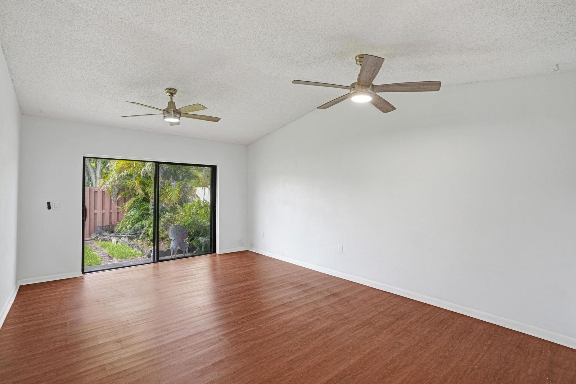 13934 SW 52nd Terrace, Miami, FL 33175 Photo