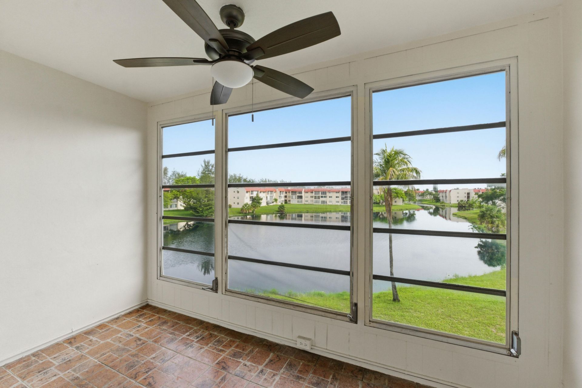 2651 E Sunrise Lakes Drive E, Unit 308, Sunrise, FL 33322 Photo
