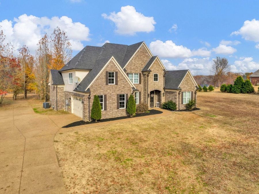 Property Image 4