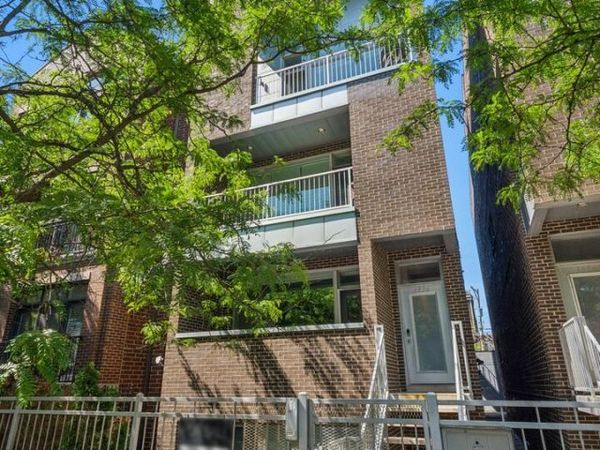 1536 W Walton Street, Unit 3, Chicago, IL 60642