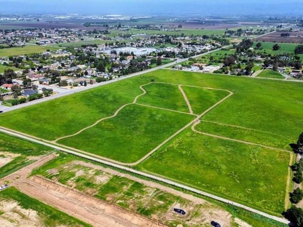 253 Mansfield Road, Hollister, CA 95023