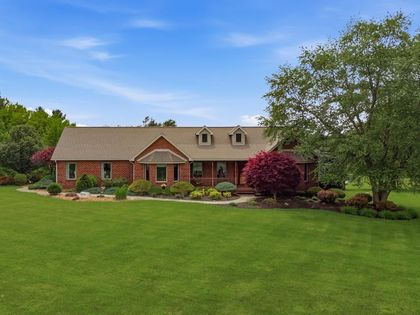 1555 Burnison Rd Mansfield, OH 44903