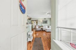 2257 Huntingdon Dr. photo 4